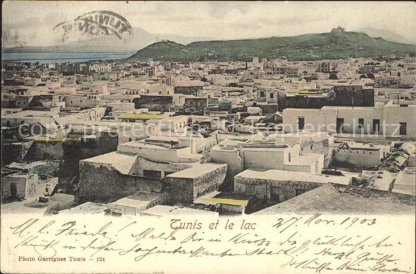 Tunis Vue generale et le Lac