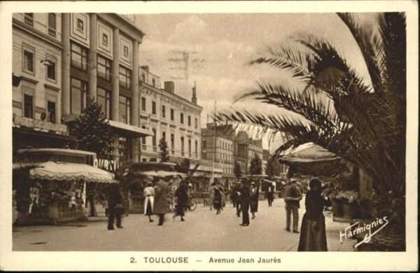 Toulouse Haute-Garonne Toulouse Avenue Jean Jaures