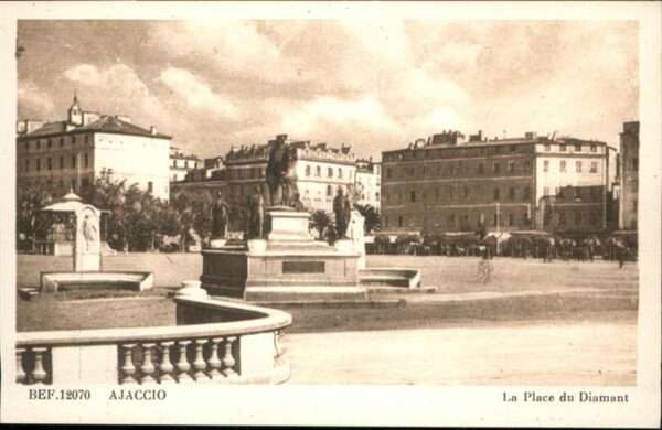 Ajaccio la Place du Diamant