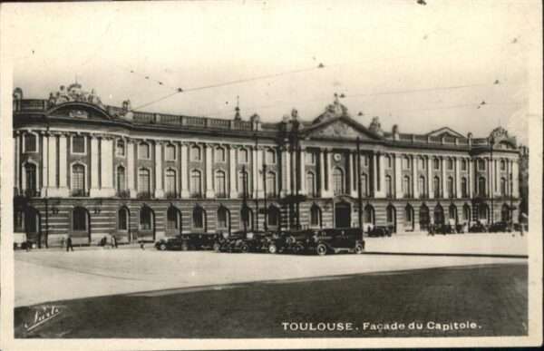 Toulouse Haute-Garonne Toulouse Facade du Capitole