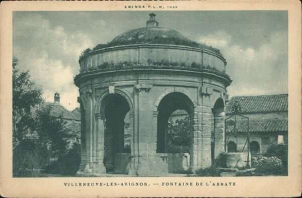 Villeneuve-les-Avignon Fontaine de l'Abbaye