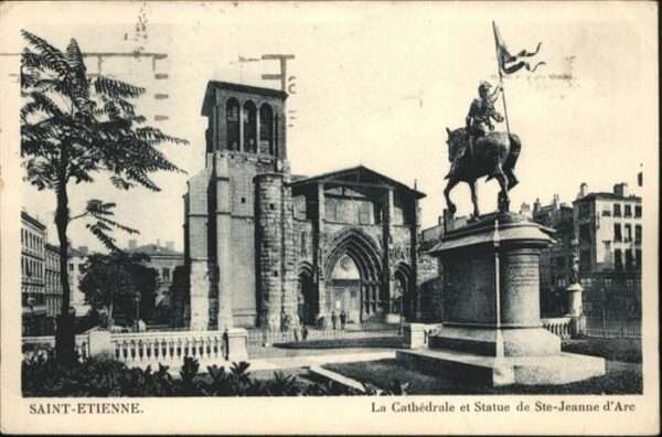 Saint-Etienne 42 Loire Saint-Etienne la Cathedrale Statue de S