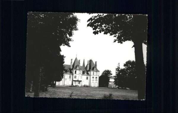 Mazeyrat-d Allier Chateau de Chassagnon