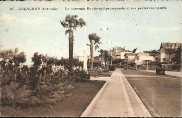 Arcachon Boulevard Promenade