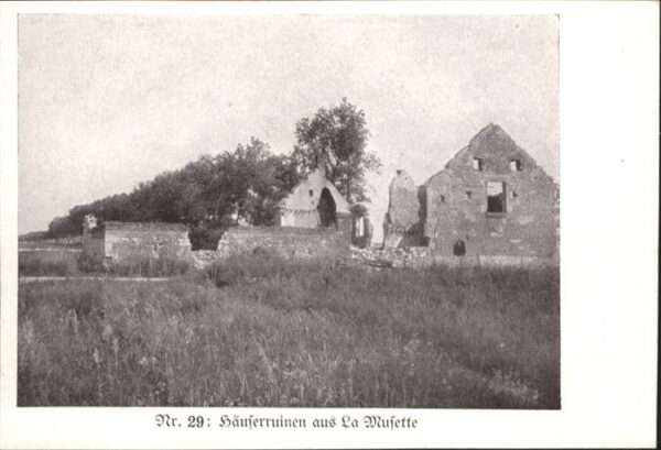 Militaria La_Musette Ruinen