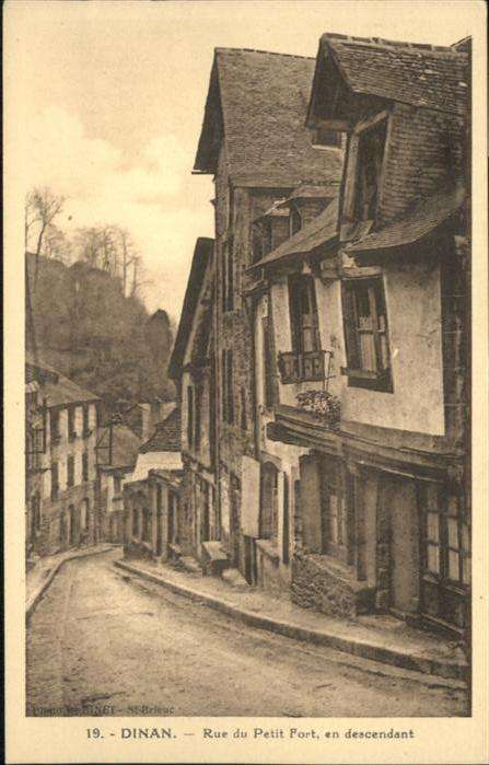 Dinan 22 Dinan Rue du Petit Fort