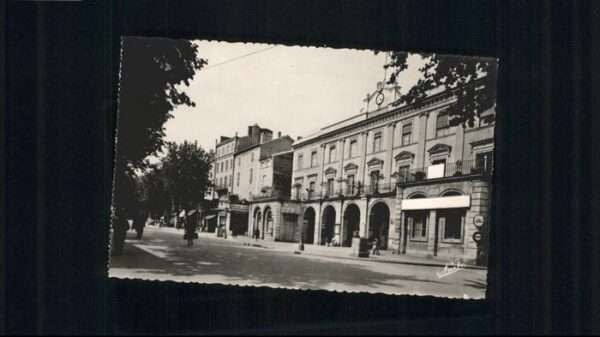 Cahors Boulevard Gambetta Mairie