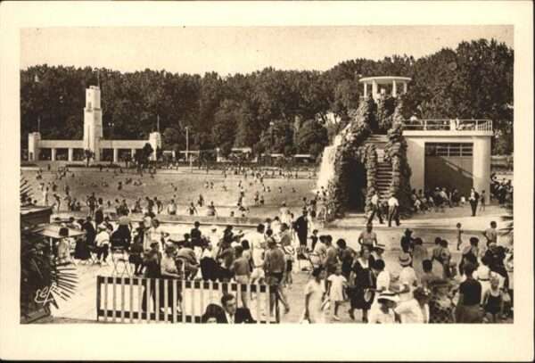 Toulouse Haute-Garonne Toulouse Grande Piscine municipale le R