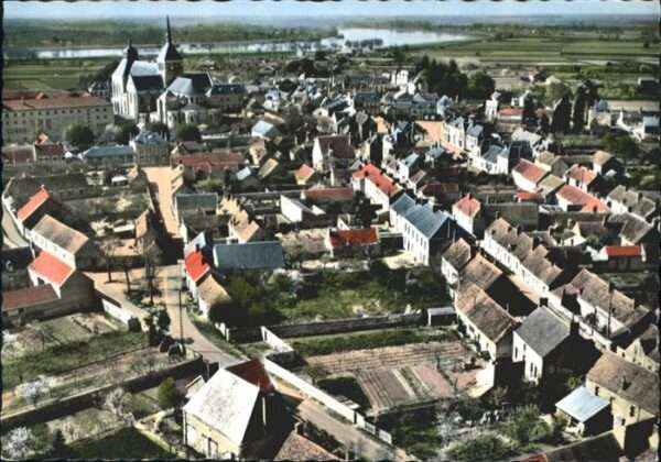 Saint-Benoit-sur-Loire Fliegeraufnahme