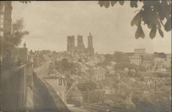 Laon Aisne Laon [handschriftlich]