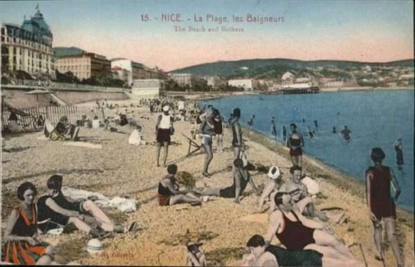 Nice Alpes Maritimes Nice Plage Baigneurs