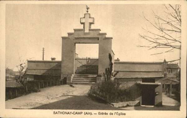 Sathonay-Camp Eglise