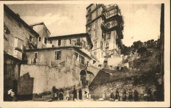 Nice Alpes Maritimes Nice Place Sainte-Claire Maison Rouge