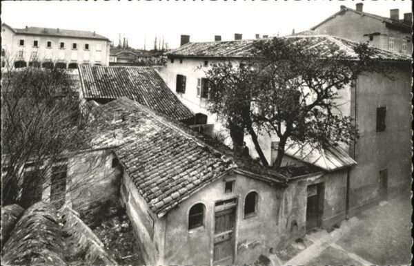 Ars-sur-Moselle Ars Ain Presbytere Saint Cure
