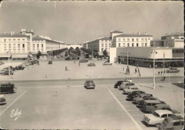 Royan 17 Royan Carrefour Avenue Aristide-Briand