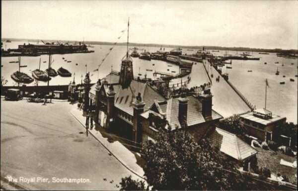 Southampton Royal Pier Boot