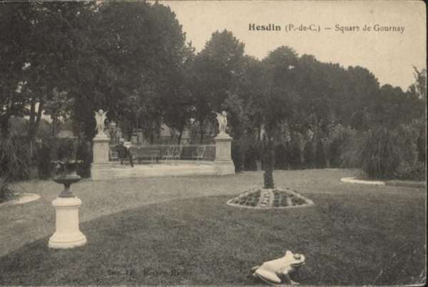 Hesdin Square Gournay
