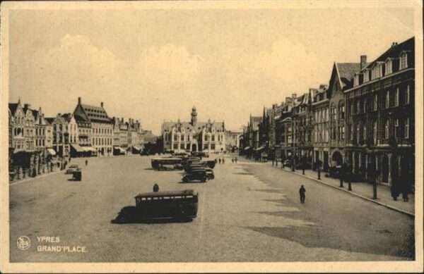 Ypern Ypres Ypres Grand Place
