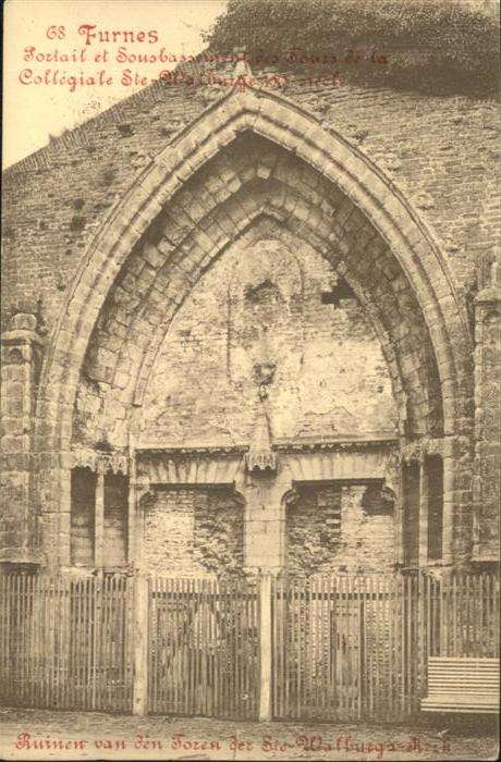 Furnes Tours de la Collegiale Ste Walburge