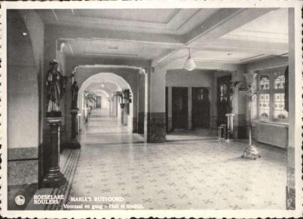 Roeselaere Roeselare Voorzaal en gang Marias Rusto