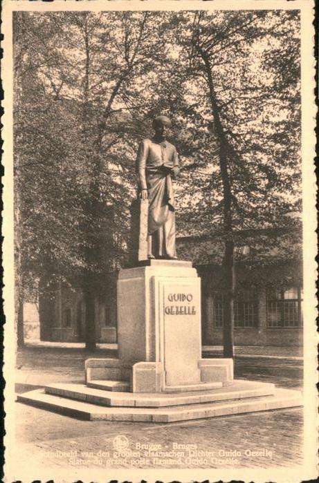 Brugge Bruges Standbeeld Guido Gezelle Statue
