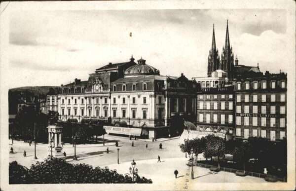 Clermont Ferrand Place Jaude