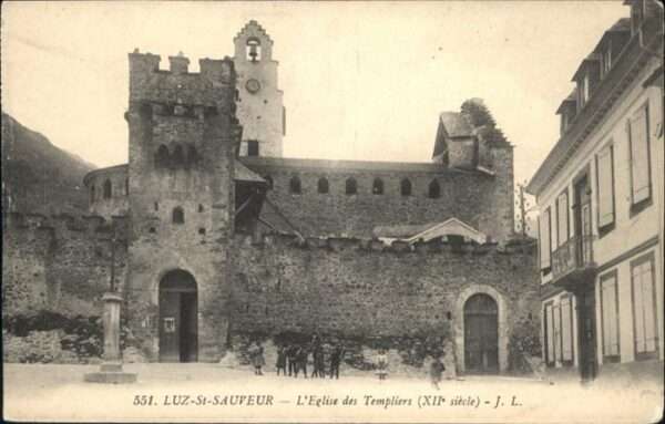 Luz-Saint-Sauveur Hautes Pyrenees Luz-Saint-Sauveur Eglise Templiers
