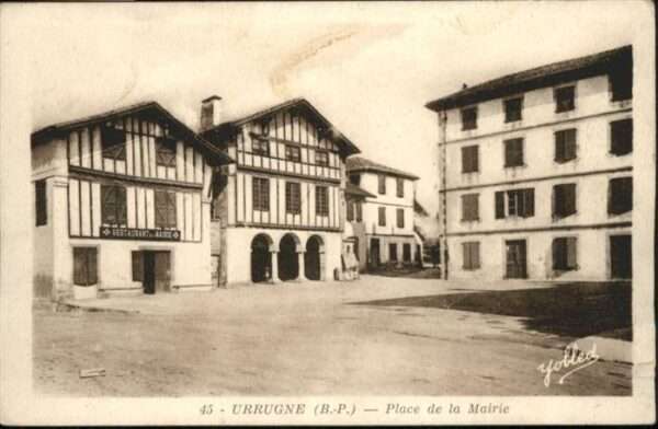 Urrugne Place Mairie