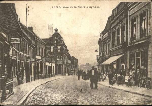 Lens Pas-de-Calais Lens Rue de la Porte Arras