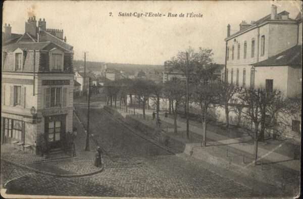 Saint-Cyr-l Ecole Rue de l_Ecole