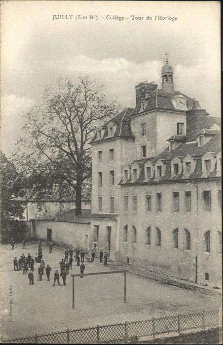 Juilly Seine-et-Marne College Tour Horloge