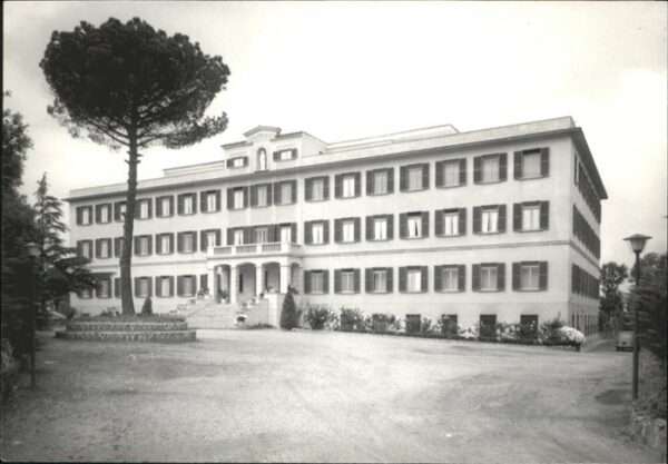 Rom Roma Istituto