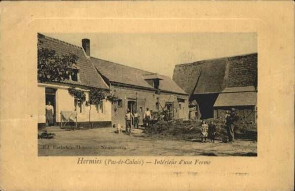 Hermies Interieur d_une Ferme