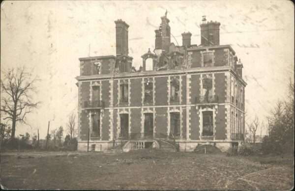 Mailly-le-Chateau Chateau Misery