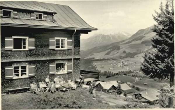 Hirschegg Kleinwalsertal Vorarlberg Hirschegg Kleinwalsertal Haus Bergheima