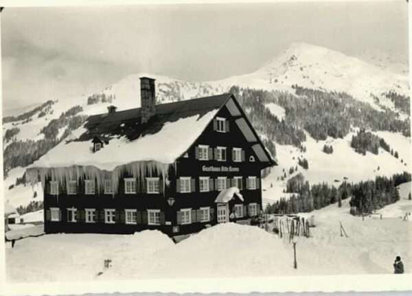 Mittelberg Kleinwalsertal Gasthaus Krone