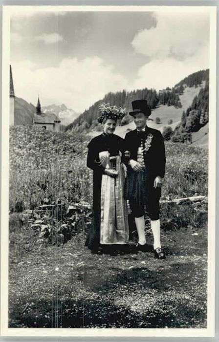 Riezlern Kleinwalsertal Vorarlberg Riezlern Kleinwalsertal Brautpaar