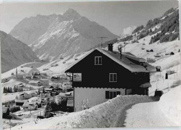 Hirschegg Kleinwalsertal Vorarlberg Hirschegg Haus in der Sonne Kleinwalser