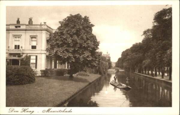 Den Haag Mauritskade Boot