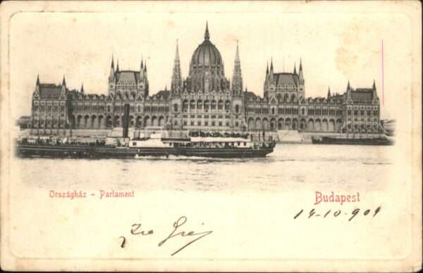 Budapest Parlament Schiff