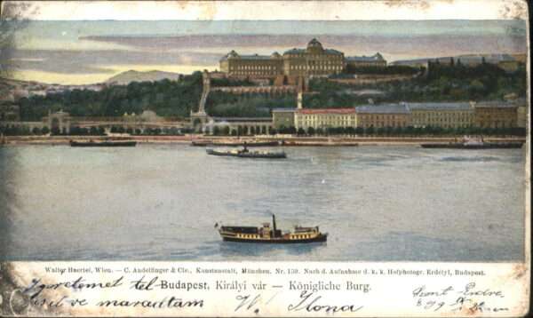 Budapest Königliche Burg Schiff
