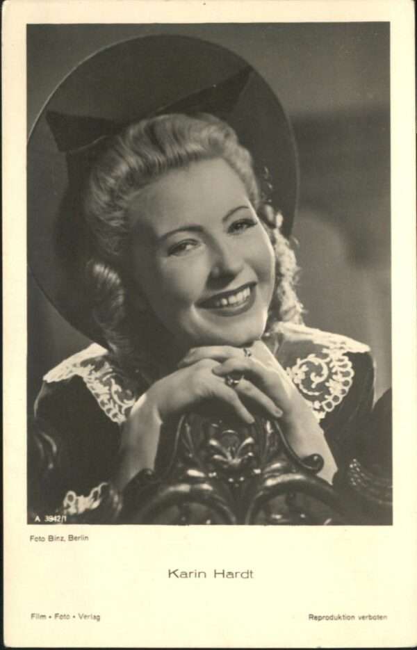 Verlag Film-Foto-Verlag Nr. Karin Hardt Hutmode A 3942/1