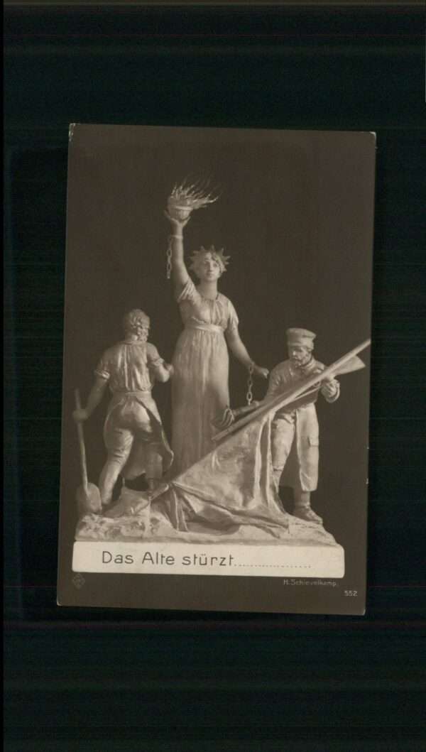 Skulpturen Das Alte stürzt