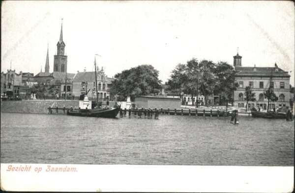 Zaandam Schiff