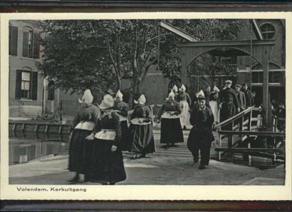 Volendam Kerkuitgang