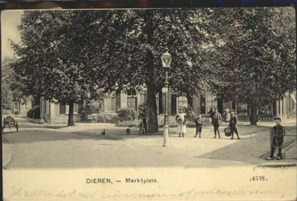 Dieren Marktplein