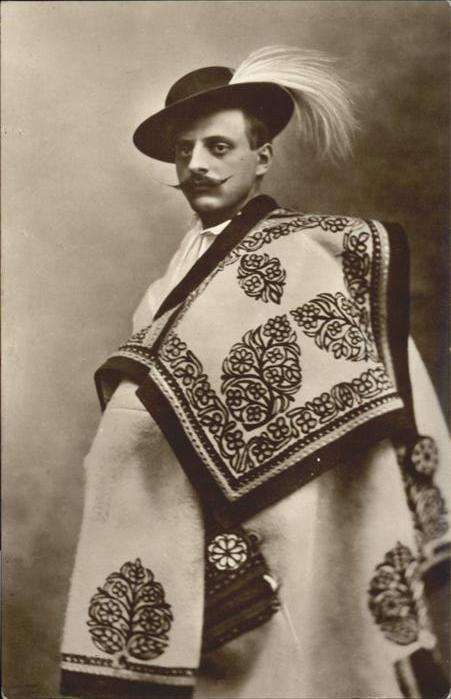 Trachten Ungarn Bauer