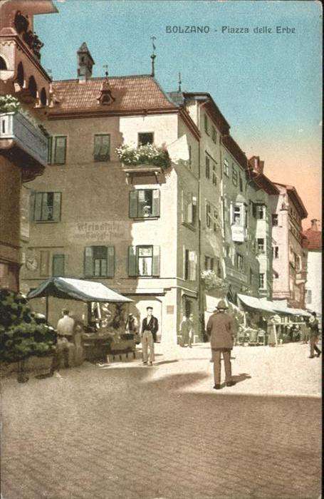Bolzano Piazza Erbe