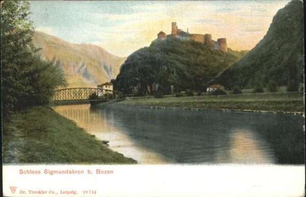 Bozen Suedtirol Schloss Sigmundskron