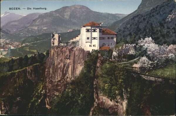 Bozen Suedtirol die Hasselburg